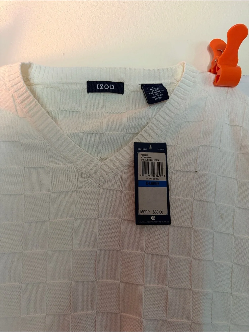 Izod Cream Textured V-Neck Sweater Vest
